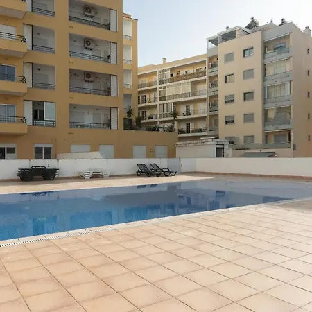 Imperio - Pool & Terrace By Hd Quarteira